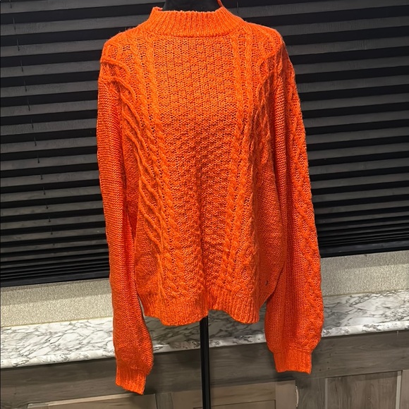 Volcom Sweaters - Volcom Women’s Orange Rust High Neck Bishop Sleeve Cable Knit Sweater Large
